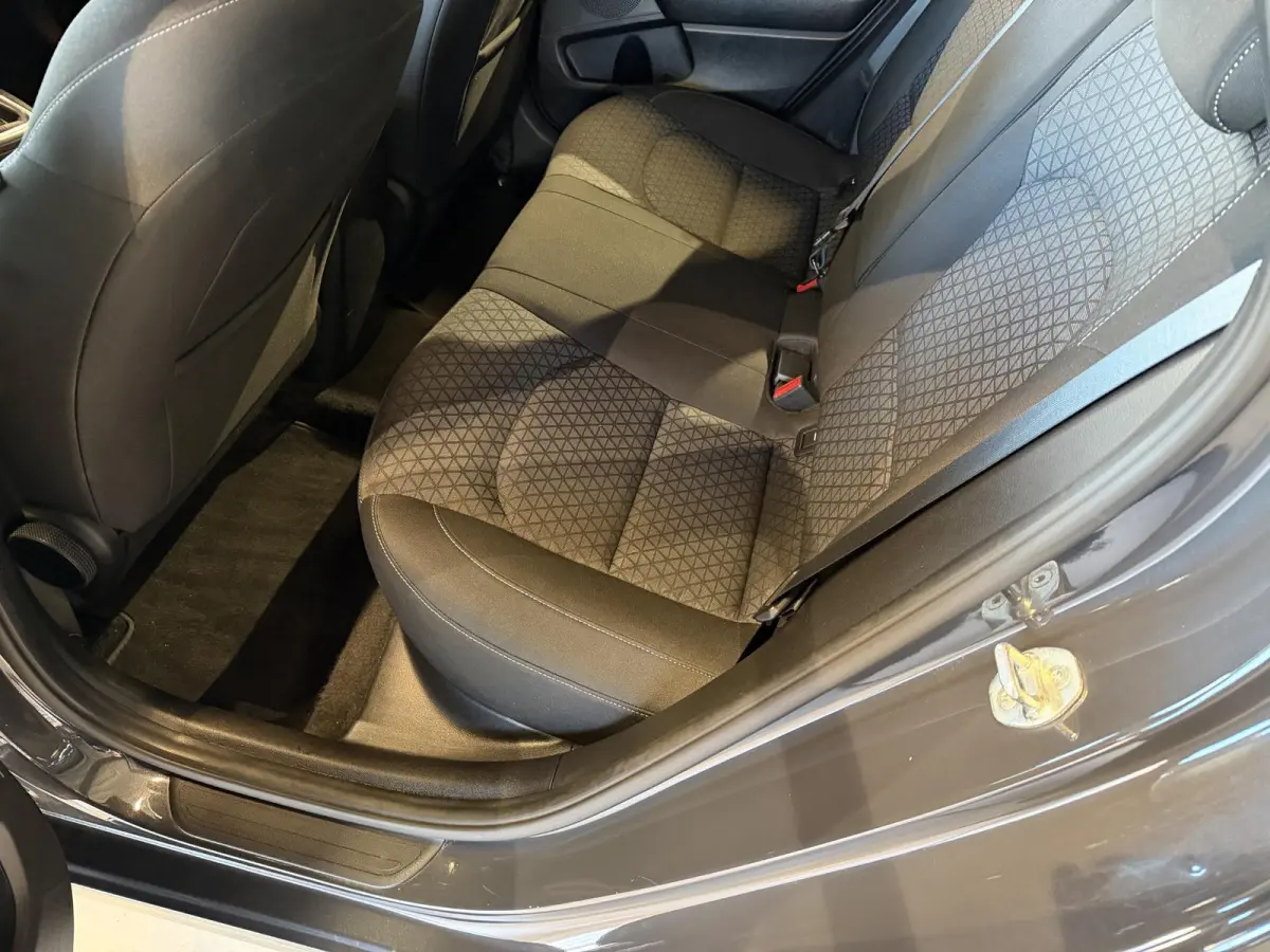 1.0 T-GDi DynamicLine