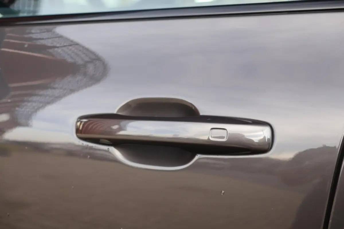 B5 R-Design | Stoelverwarming | Trekhaak | 360° Camera | Panoramadak | Pilot Assist | Memory Seats | Glossy Black | Keyless