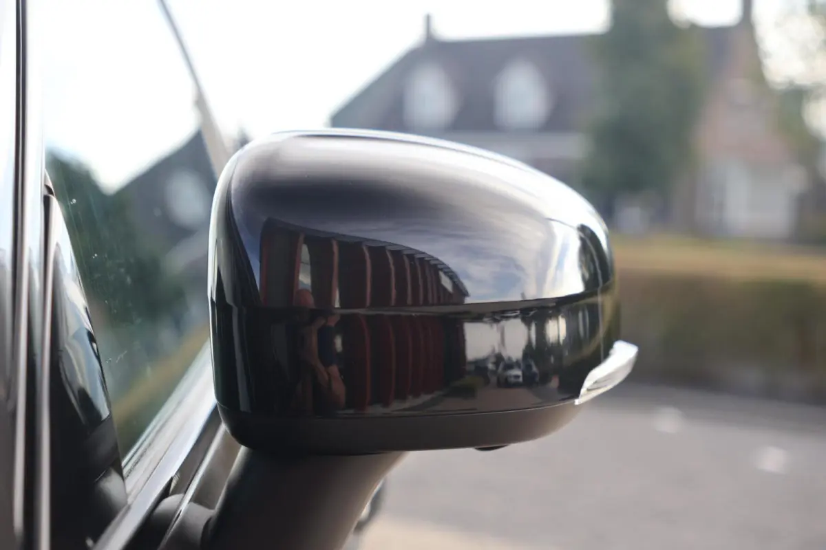 B5 R-Design | Stoelverwarming | Trekhaak | 360° Camera | Panoramadak | Pilot Assist | Memory Seats | Glossy Black | Keyless