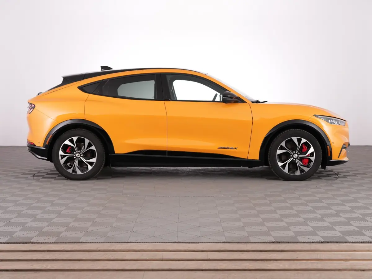 Extended Premium AWD 98 kWh | PANORAMADAK | B&O | EL. STOELEN | LEDER | Full LED | SOH: 95% | !