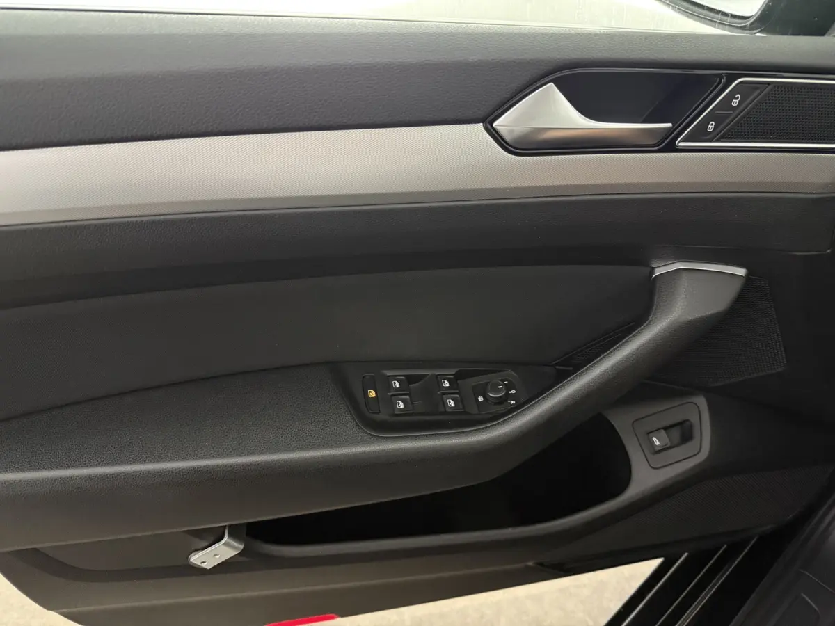 1.4 TSI | DSG | Clima | Camera | Cruise | Trekhaak | Carplay | LED | Parkeersens. | NAP