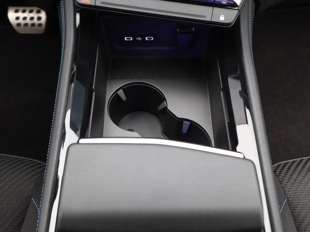 techno esprit Alpine E-Tech full hybrid 200 | Trekhaak | Adaptieve Cruise Control |