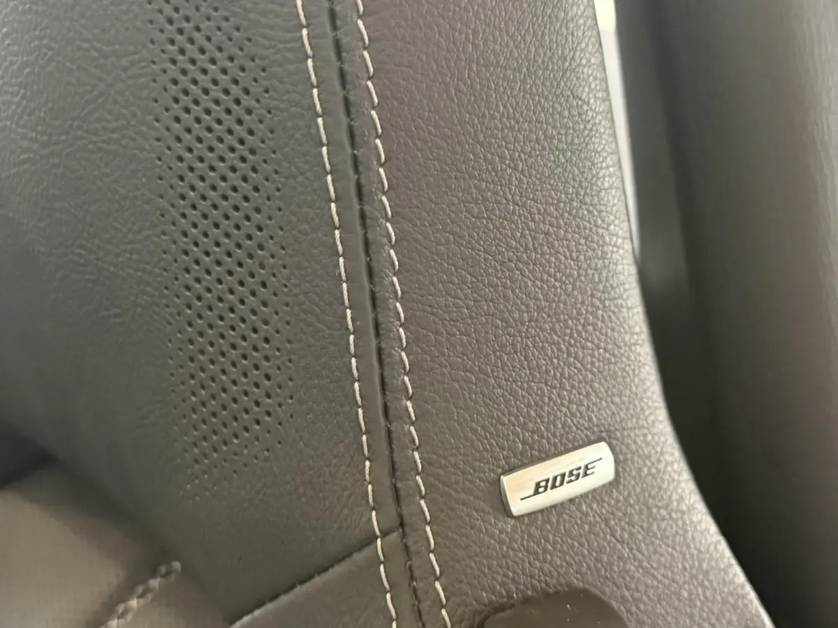 1.5 SkyActiv-G 132 Exclusive | DIFFUSOR | SPORTUITLAAT | LEDER | CAMERA | BOSE