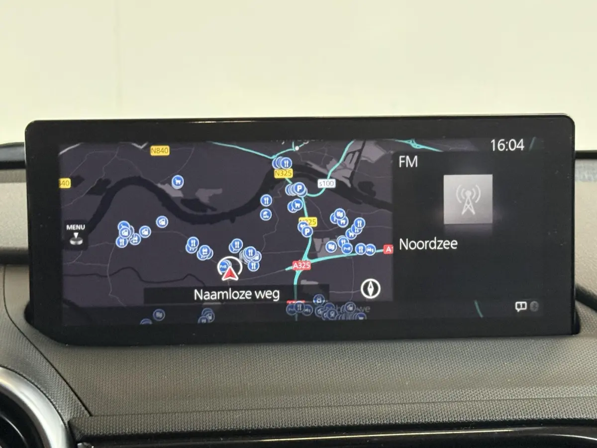 1.5 SkyActiv-G 132 Exclusive | DIFFUSOR | SPORTUITLAAT | LEDER | CAMERA | BOSE