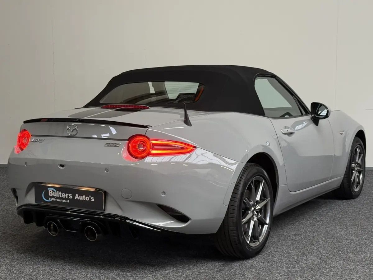 1.5 SkyActiv-G 132 Exclusive | DIFFUSOR | SPORTUITLAAT | LEDER | CAMERA | BOSE