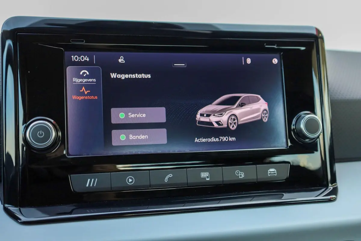 1.0 EcoTSI 95pk Style | Parkeersensor | All-Season Banden | Apple Carplay/Android Auto