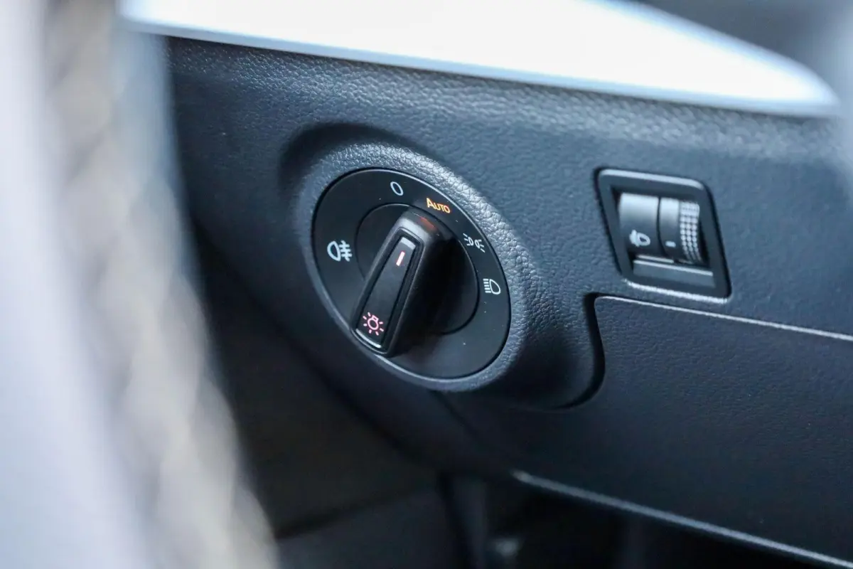 1.0 EcoTSI 95pk Style | Parkeersensor | All-Season Banden | Apple Carplay/Android Auto