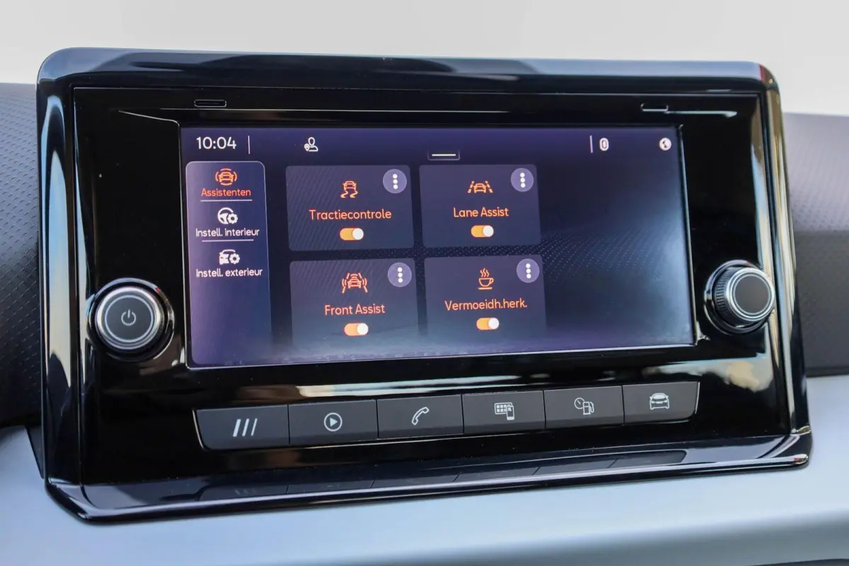 1.0 EcoTSI 95pk Style | Parkeersensor | All-Season Banden | Apple Carplay/Android Auto