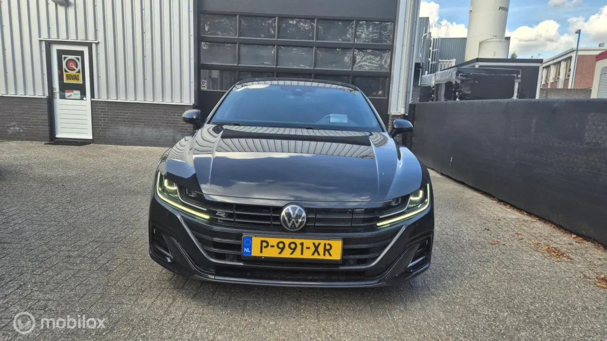 1.4 TSI eHybrid R-Line, pan