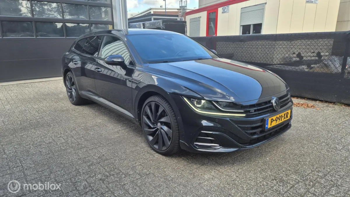 1.4 TSI eHybrid R-Line, pan