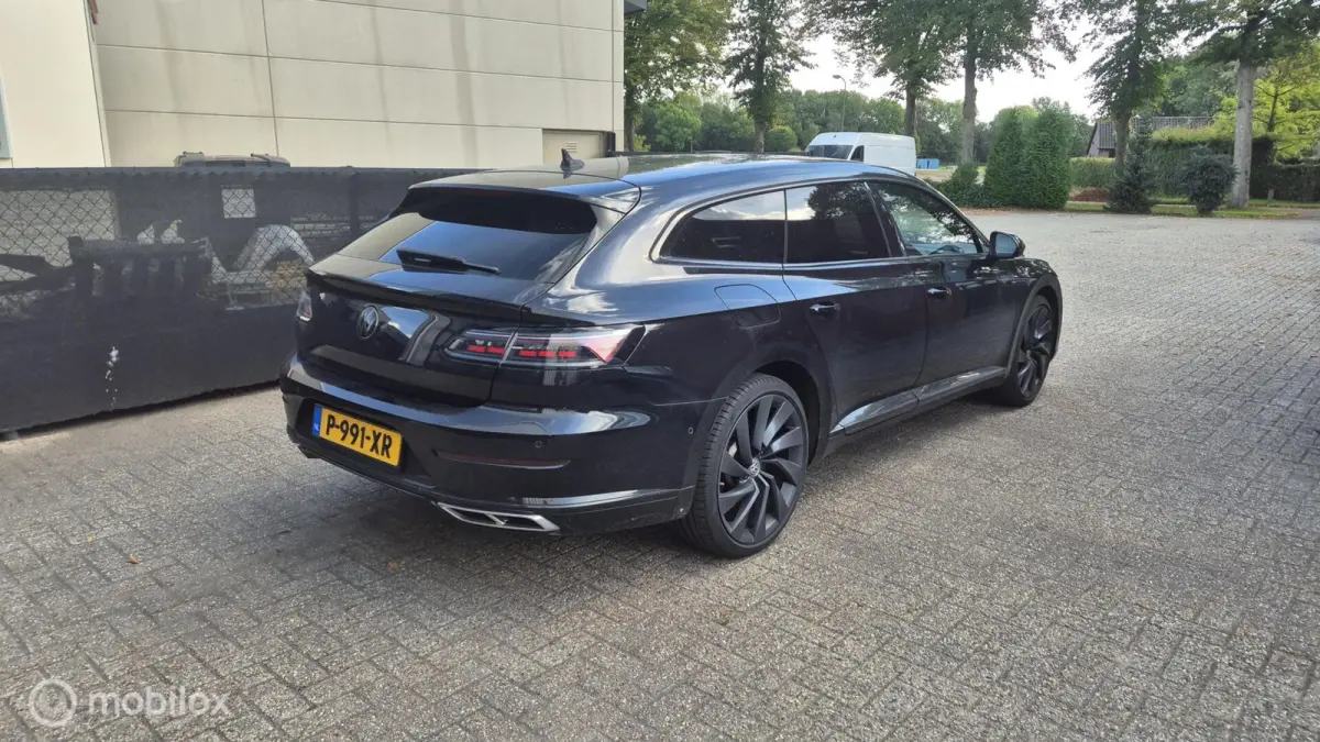 1.4 TSI eHybrid R-Line, pan
