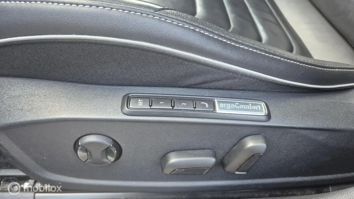 1.4 TSI eHybrid R-Line, pan