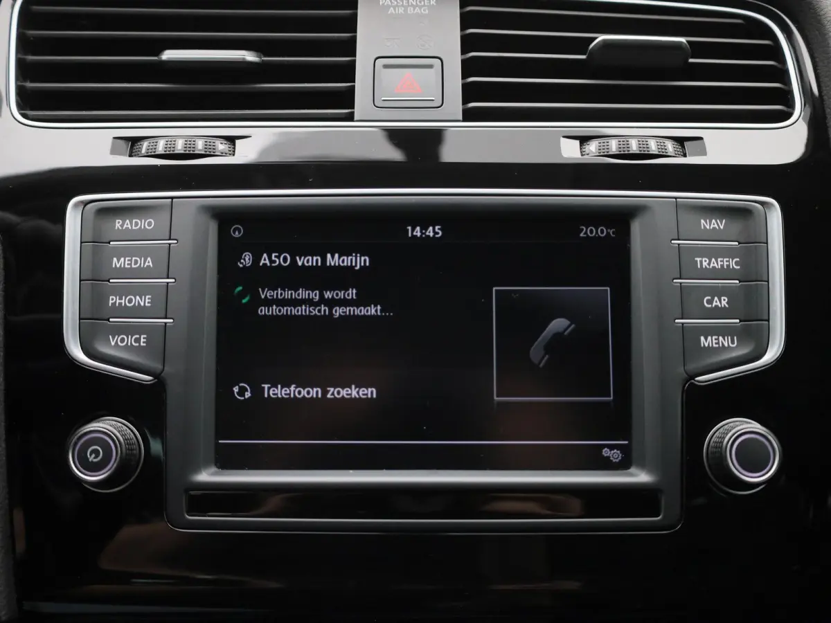1.4 TSI Business Edition Connected R 125 PK| Origineel Nederlands | 1e Eigenaar | Dealeronderhouden | Trekhaak | R-Line Exterieur | Navigatie | Achteruitrijcamera | Stoelverwarming | Climatr