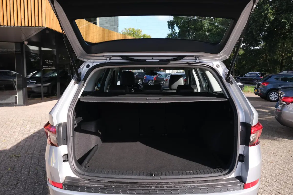 1.5 TSI Business Edition|Rijklaar!|Achteruitrijamera|Trekhaak|AppleCarplay|AndroidAuto