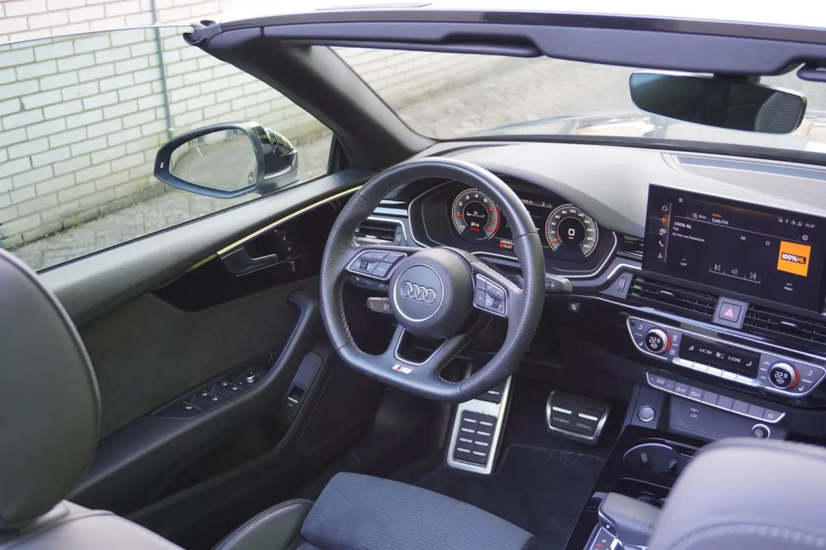 35 TFSI S edition Automaat | Airco | 2023 | S-line | Vol opties |Nek Verwarming | Dealerauto | Inruil mogelijk