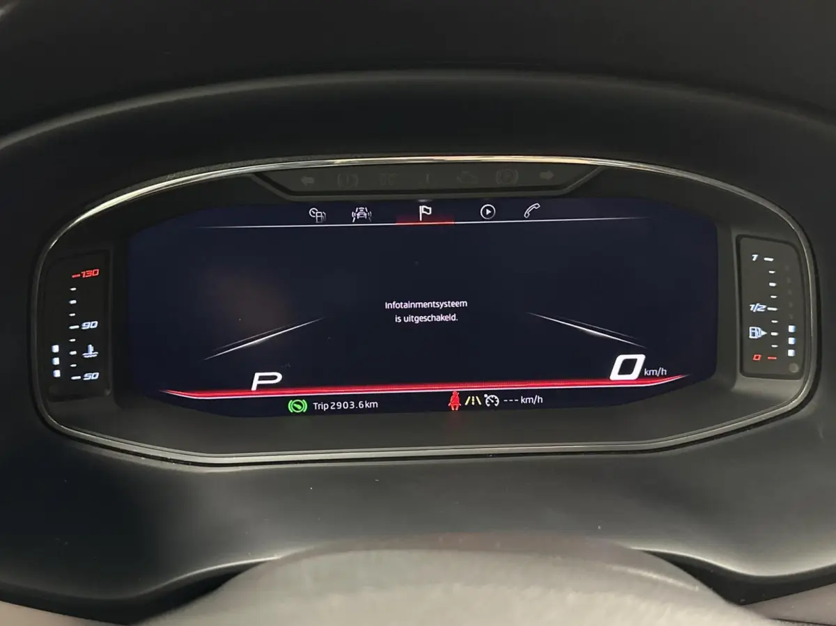 1.0 EcoTSI Style CRUISE STOELVER VIRTUAL CAMERA ECC.
