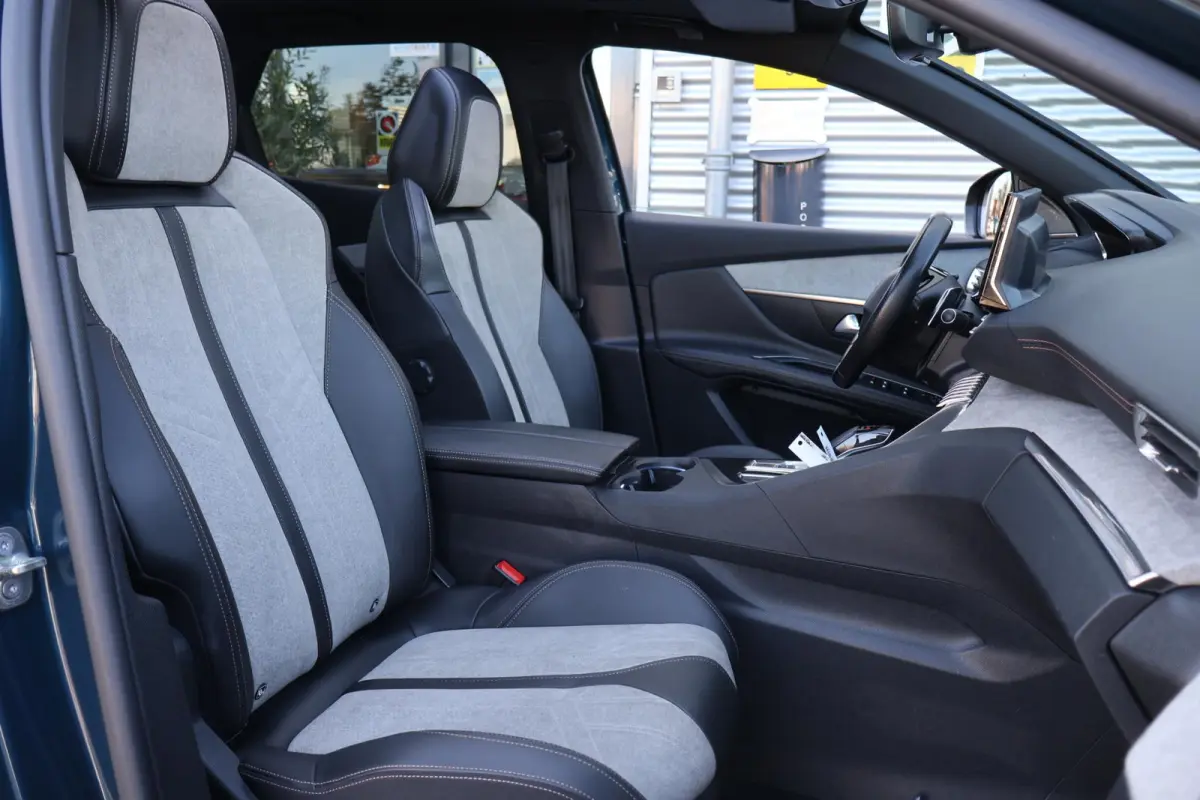 1.6 HYbrid 225 GT 1e Eigenaar | Dealer Onderh | NL-Auto | Pano | SOH92% | BTW | Night Vision | Elek klep | Stoelverwarming | 360Cam | Navi | ACC | Climate | Carplay | 1 Kabel