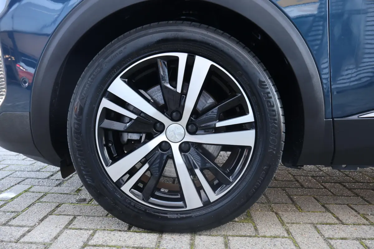 1.6 HYbrid 225 GT 1e Eigenaar | Dealer Onderh | NL-Auto | Pano | SOH92% | BTW | Night Vision | Elek klep | Stoelverwarming | 360Cam | Navi | ACC | Climate | Carplay | 1 Kabel