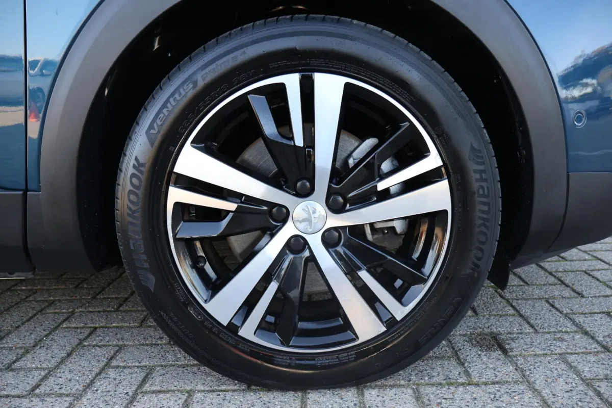1.6 HYbrid 225 GT 1e Eigenaar | Dealer Onderh | NL-Auto | Pano | SOH92% | BTW | Night Vision | Elek klep | Stoelverwarming | 360Cam | Navi | ACC | Climate | Carplay | 1 Kabel
