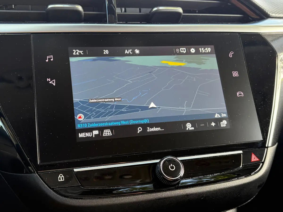 1.2 100 PK Elegance | NAVIGATIE + APPLE CARPLAY/ANDROID AUTO| CAMERA + PARKEERSENSOREN ACHTER| LED KOPLAMPEN| ELEC. CLIMATIE CONTROL| DAB| EERSTE EIGENAAR| DEALER ONDERHOUDEN|