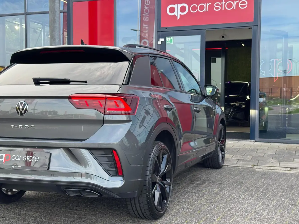 1.5 TSI R-Line 3 X R-Line DSG-7| IQ-Lights | Camera | Parksens |Keyless | Carplay | Black Pakket |