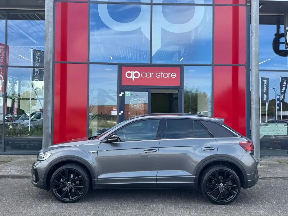 1.5 TSI R-Line 3 X R-Line DSG-7| IQ-Lights | Camera | Parksens |Keyless | Carplay | Black Pakket |