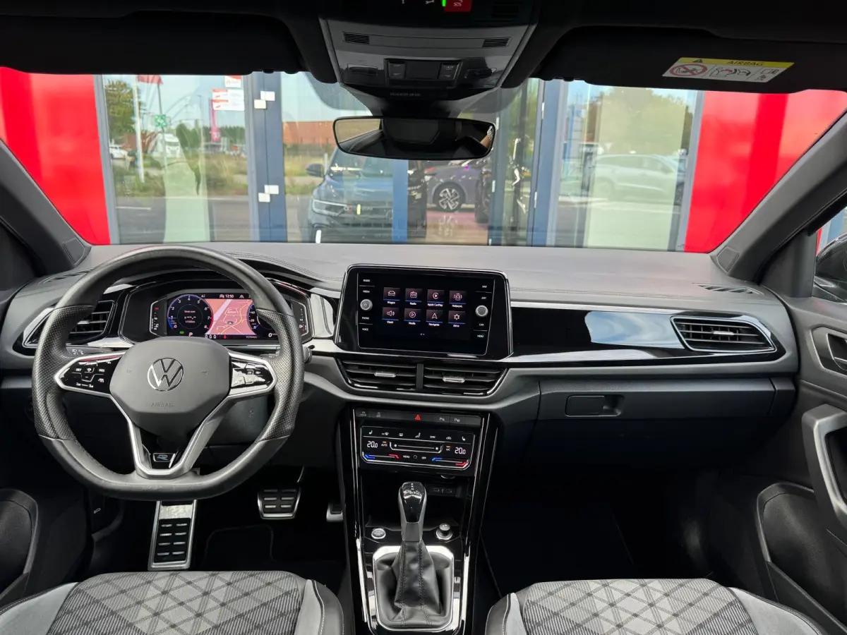 1.5 TSI R-Line 3 X R-Line DSG-7| IQ-Lights | Camera | Parksens |Keyless | Carplay | Black Pakket |