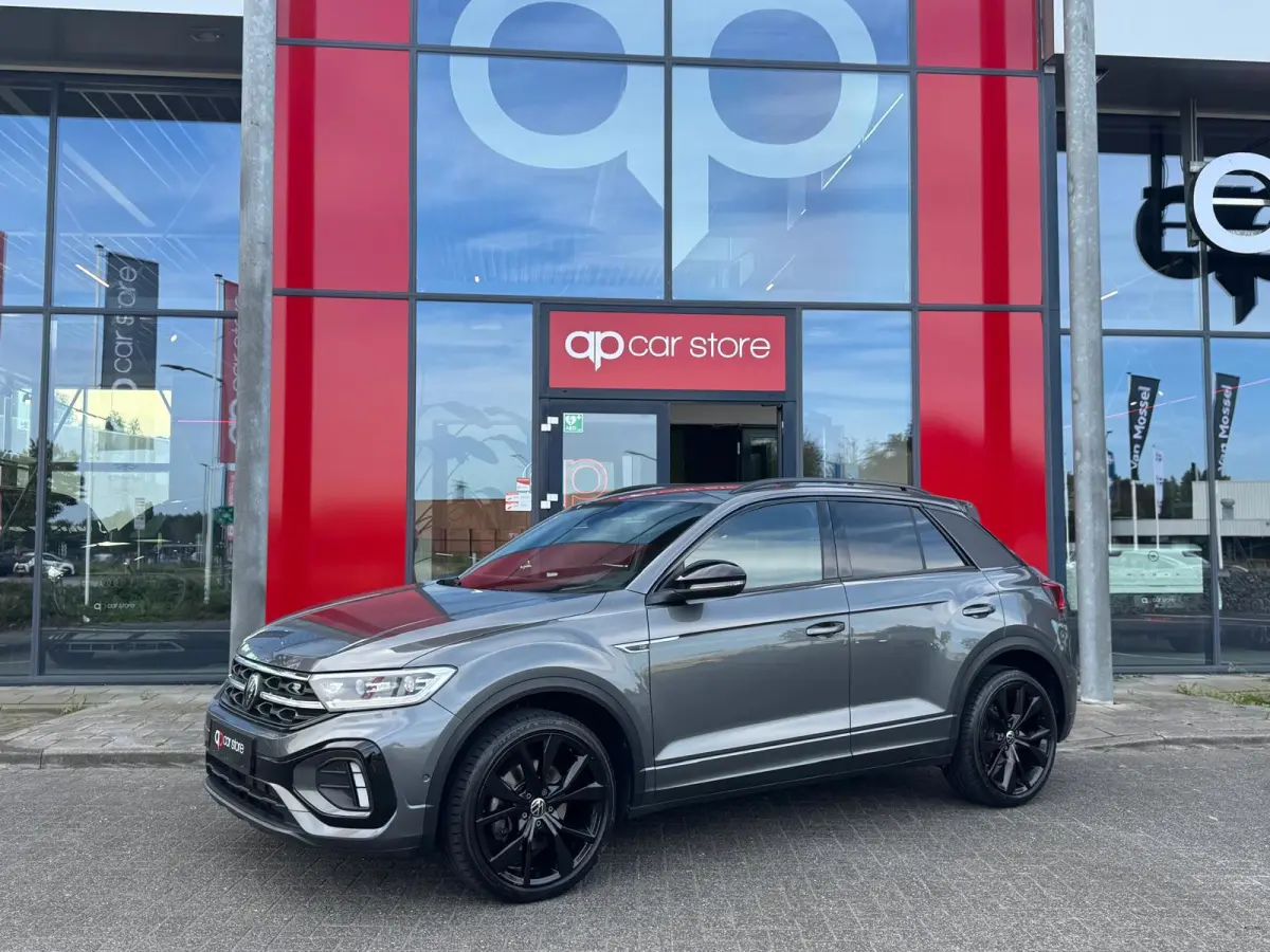 1.5 TSI R-Line 3 X R-Line DSG-7| IQ-Lights | Camera | Parksens |Keyless | Carplay | Black Pakket |
