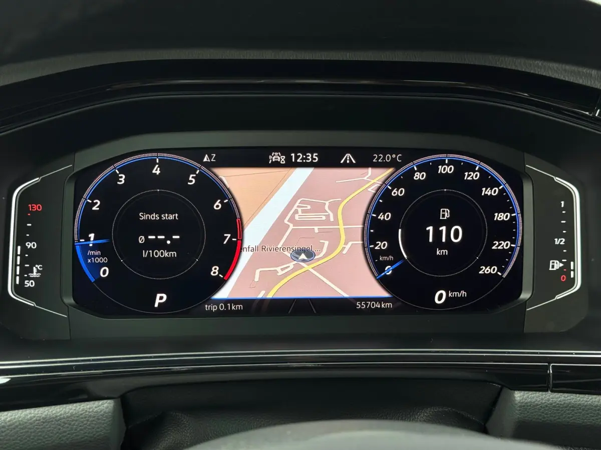 1.5 TSI R-Line 3 X R-Line DSG-7| IQ-Lights | Camera | Parksens |Keyless | Carplay | Black Pakket |
