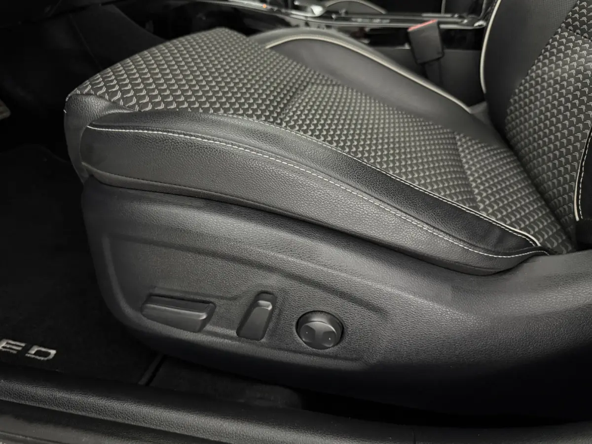 1.0 T-GDi ExecutiveLine | Pano | Camera | Virtual | Carplay | JBL | Memory | Clima | Cruise | LED | NAP