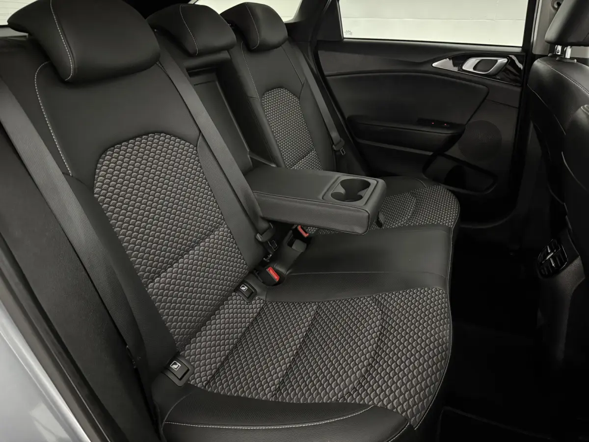1.0 T-GDi ExecutiveLine | Pano | Camera | Virtual | Carplay | JBL | Memory | Clima | Cruise | LED | NAP