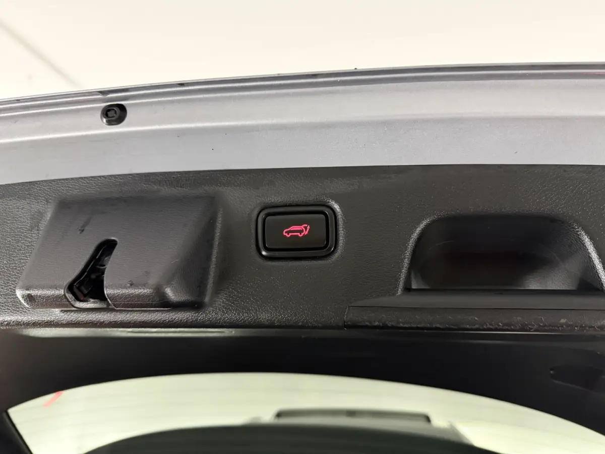 1.0 T-GDi ExecutiveLine | Pano | Camera | Virtual | Carplay | JBL | Memory | Clima | Cruise | LED | NAP
