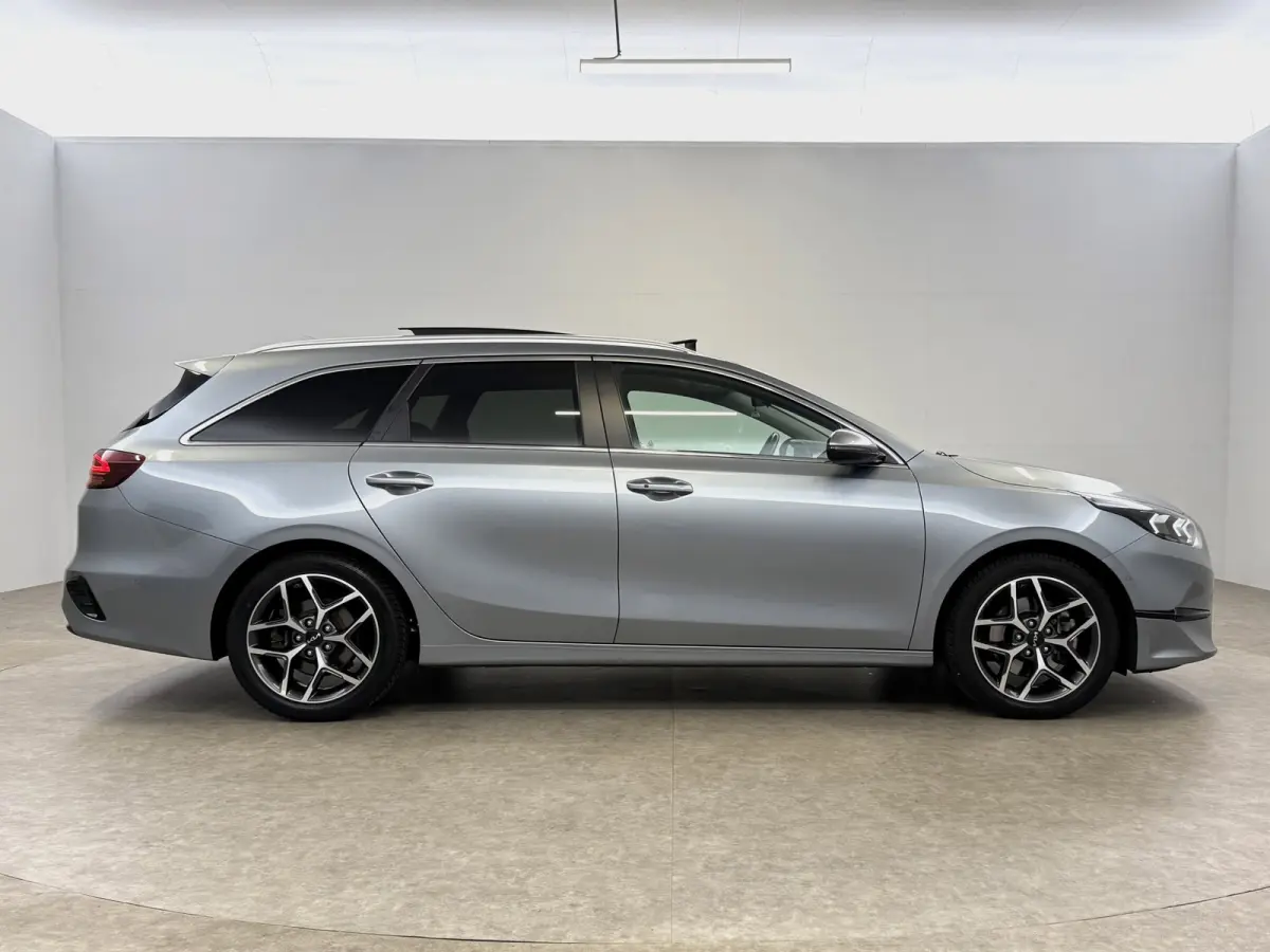 1.0 T-GDi ExecutiveLine | Pano | Camera | Virtual | Carplay | JBL | Memory | Clima | Cruise | LED | NAP