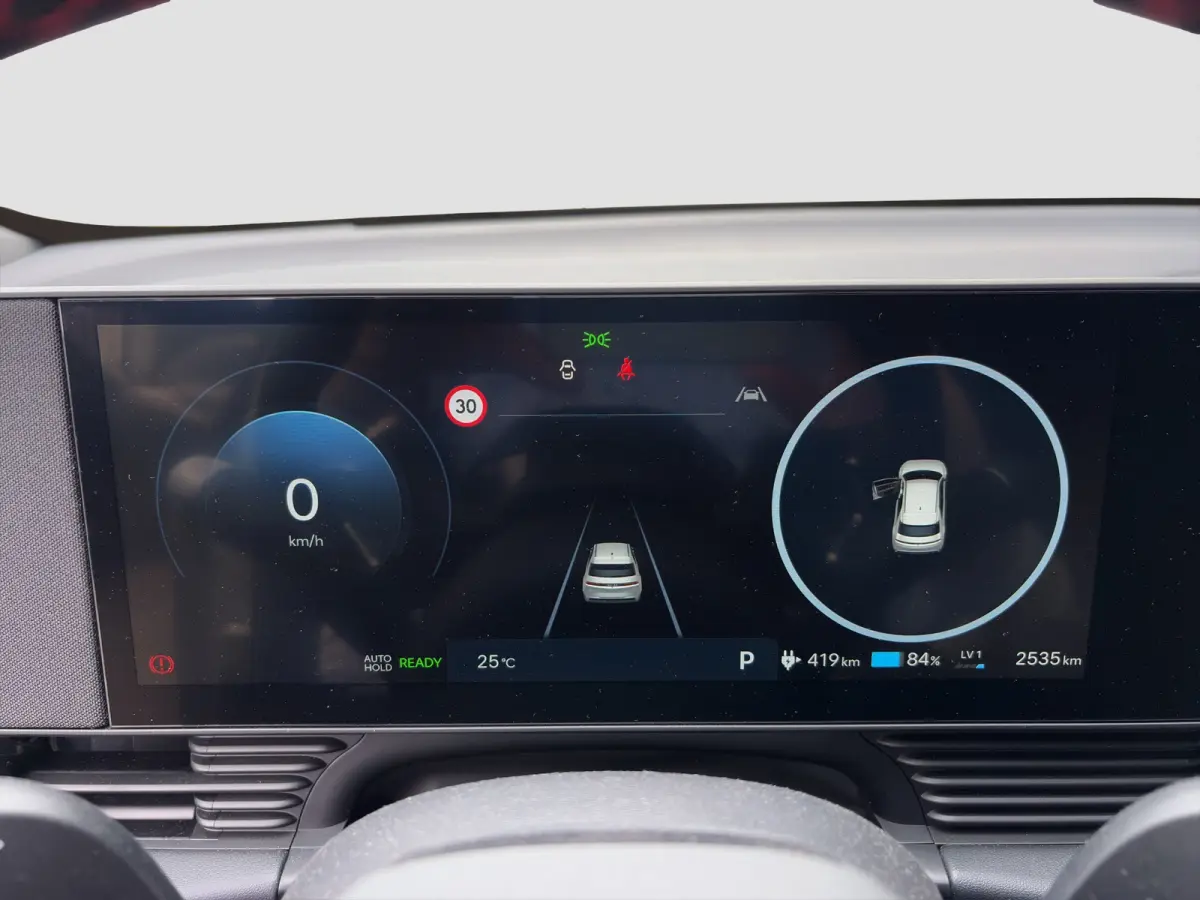 N Line Business 84 kWh 229pk RWD | Carplay | 20-inch Velgen | Halfleder | LED | DAB | Climate | Adaptive Cruise | Handsfree achterklep | Stoel- en stuurverwarming | Bose Audio |Warmtepomp | 
