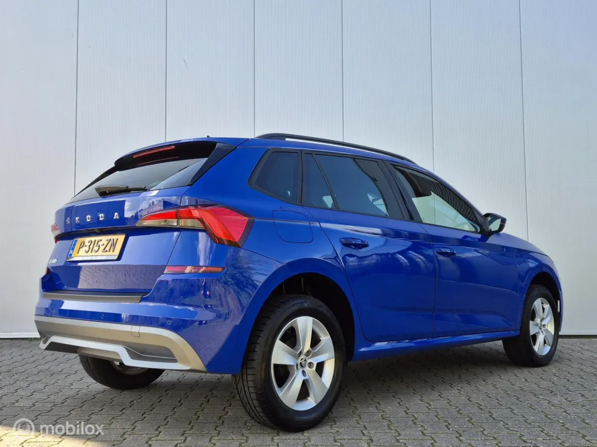 1.0 TSI SPORT AUTOMAAT/CAMERA/LED/STOELVERWARMING/CARPLAY