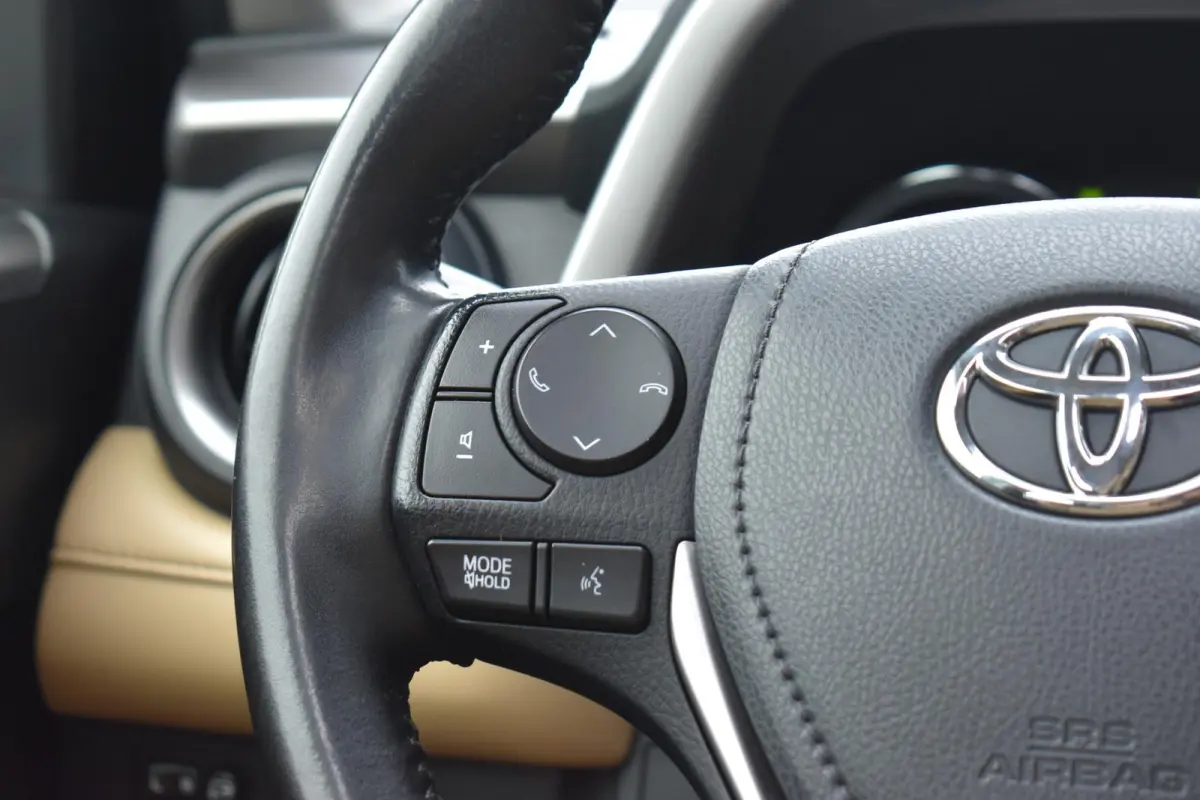 2.5 Hybrid ECC PANODAK LEDER LMV NAVI