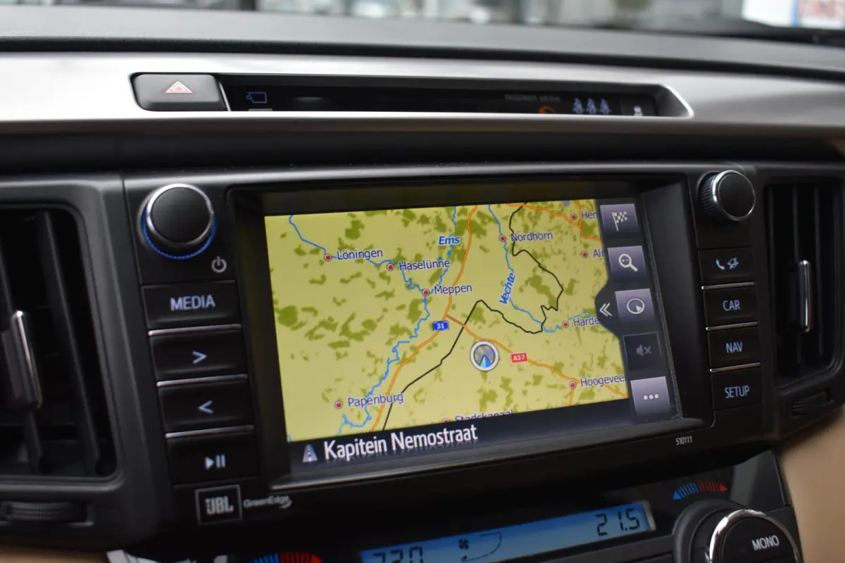 2.5 Hybrid ECC PANODAK LEDER LMV NAVI