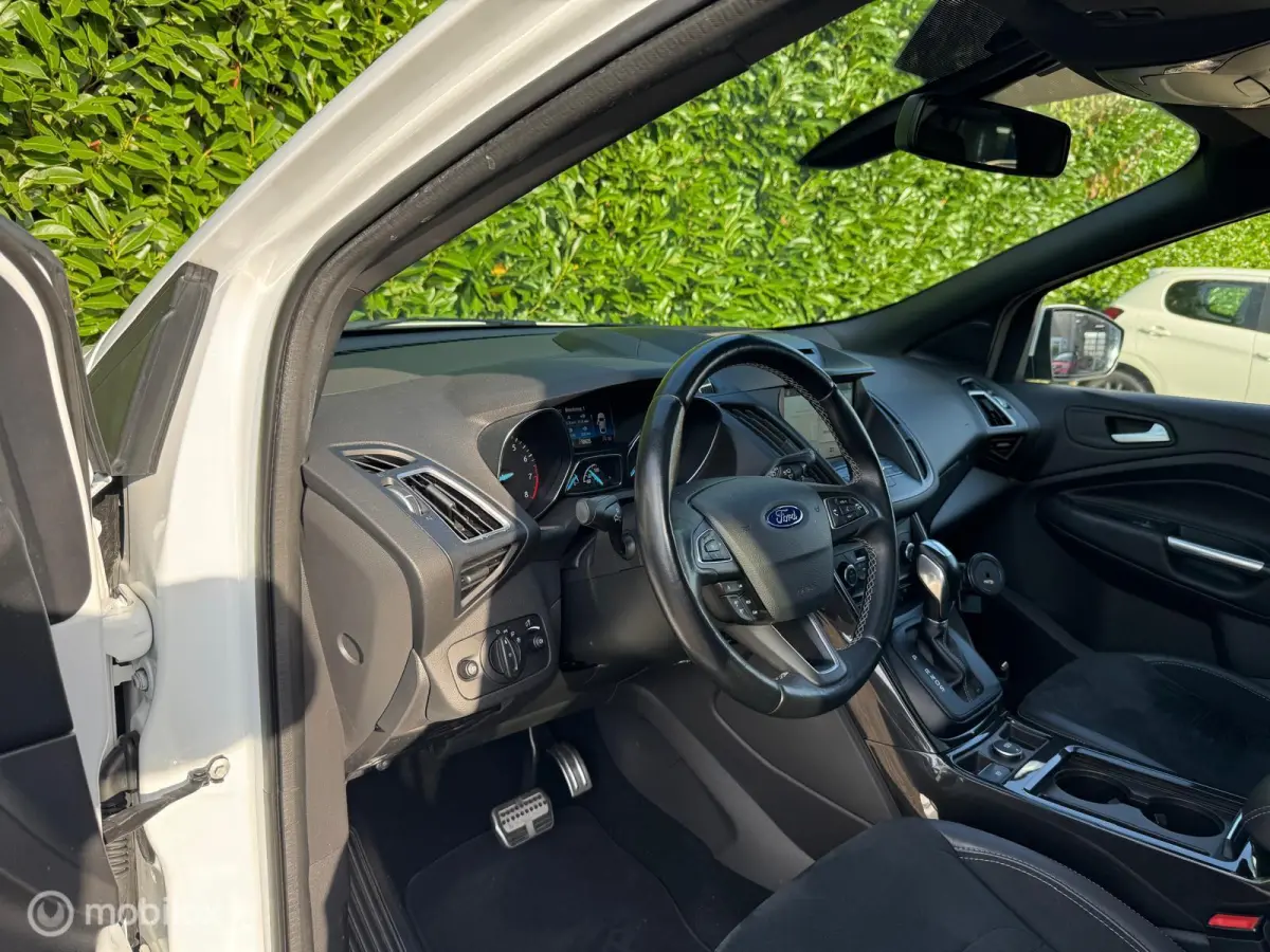 1.5 EcoBoost ST Line Automaat AWD Trekhaak