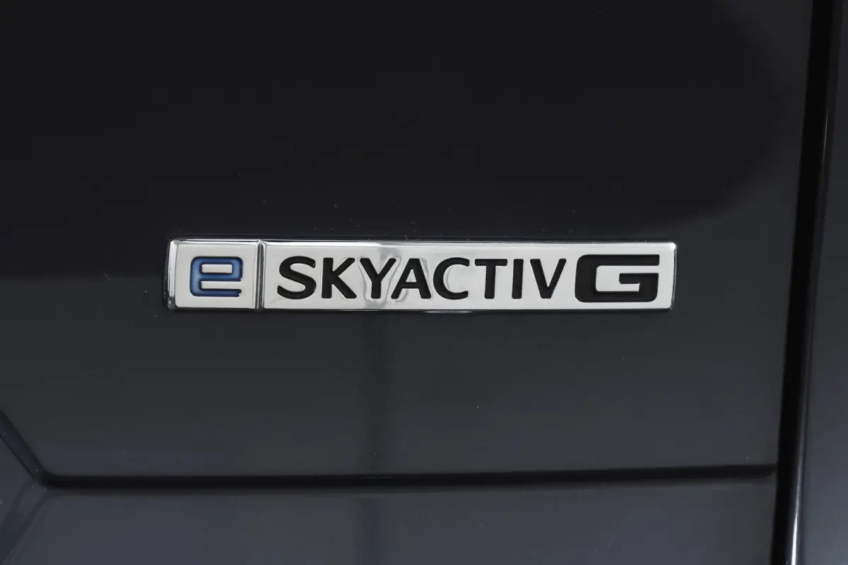 2.5 E-SKYACTIV G 141 M HYBRID Homura | S/K-Panodak | Dig. Cockpit | Adapt. Cruise | Stoelventilatie+verw. | Leder | 360 Camera | NAV + App. Connect | ECC | Elek. Klep | Bose | LM 19" | 0234