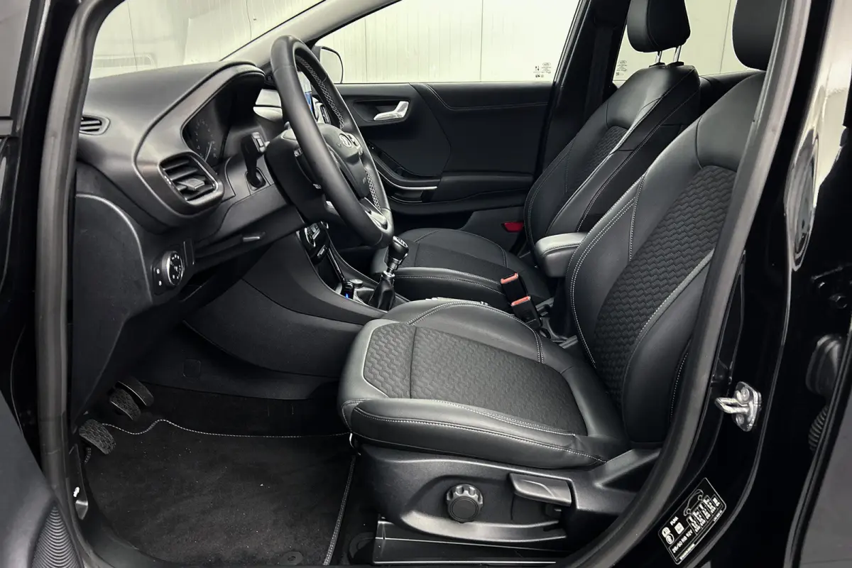 1.0 EcoBoost Titanium X | LED koplampen | Apple Carplay