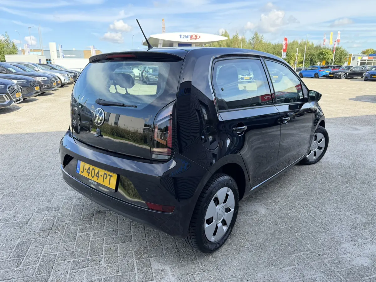 Up! 1.0 BMT move up! Achteruitrijcamera Climate Controle PDC Carkit Cruise Control 4S Banden