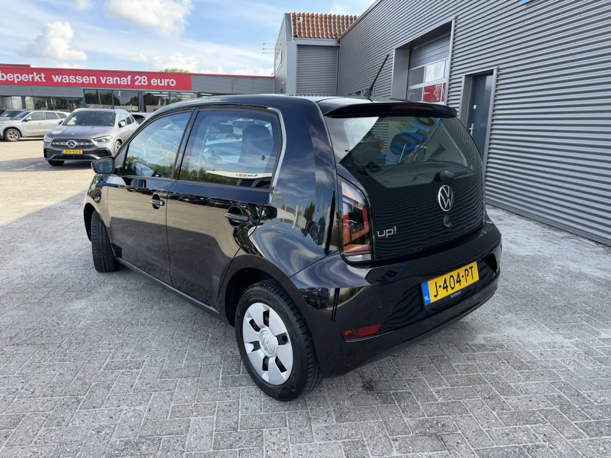 Up! 1.0 BMT move up! Achteruitrijcamera Climate Controle PDC Carkit Cruise Control 4S Banden
