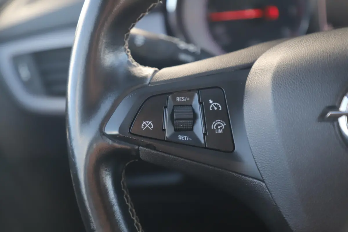 1.2 Business Edition 131PK Trekhaak Navigatie Achteruitrijcamera Carplay Android LMV Climate Cruise Control