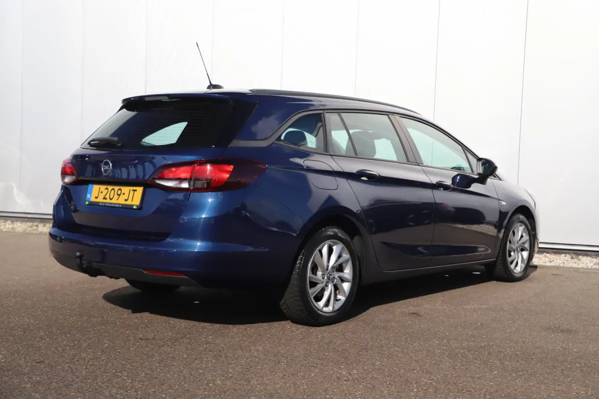 1.2 Business Edition 131PK Trekhaak Navigatie Achteruitrijcamera Carplay Android LMV Climate Cruise Control