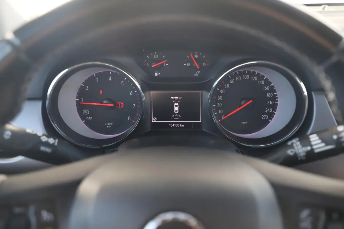 1.2 Business Edition 131PK Trekhaak Navigatie Achteruitrijcamera Carplay Android LMV Climate Cruise Control