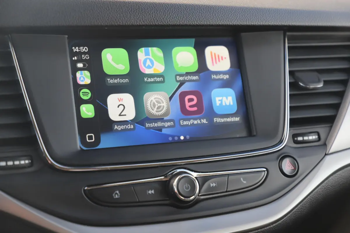 1.2 Business Edition 131PK Trekhaak Navigatie Achteruitrijcamera Carplay Android LMV Climate Cruise Control