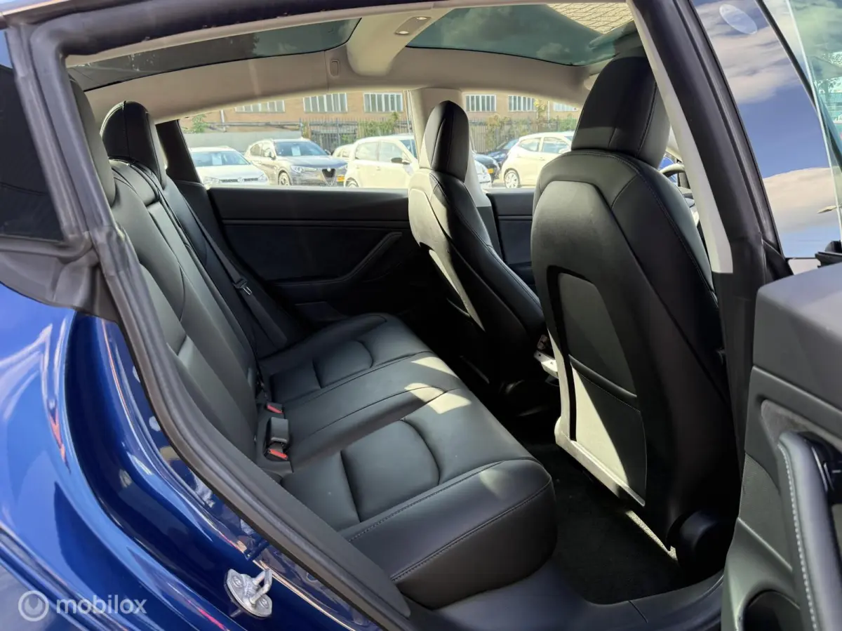 Performance AWD 75 kWh ACCU NIEUW | SOH 100%