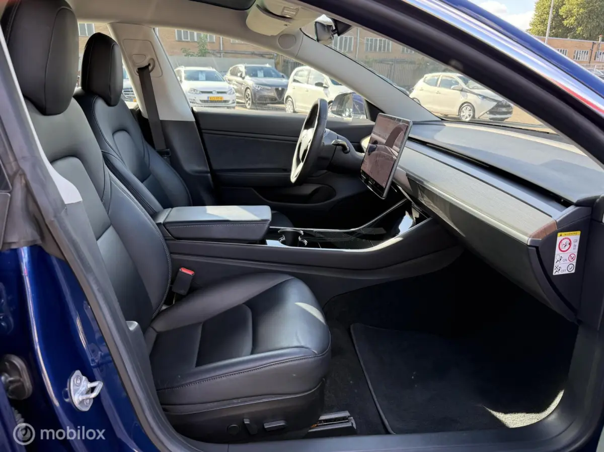 Performance AWD 75 kWh ACCU NIEUW | SOH 100%