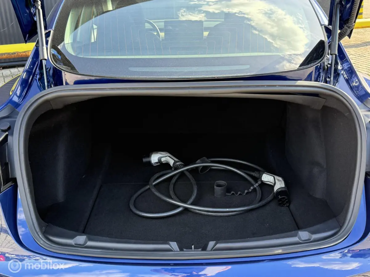 Performance AWD 75 kWh ACCU NIEUW | SOH 100%