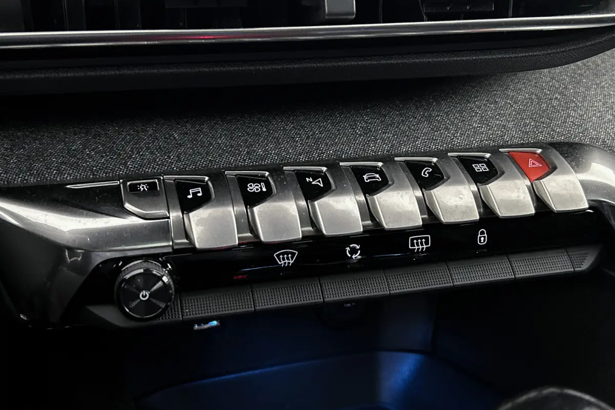 1.2 PureTech GT-Line | Camera | Panoramadak | Half lederen bekleding